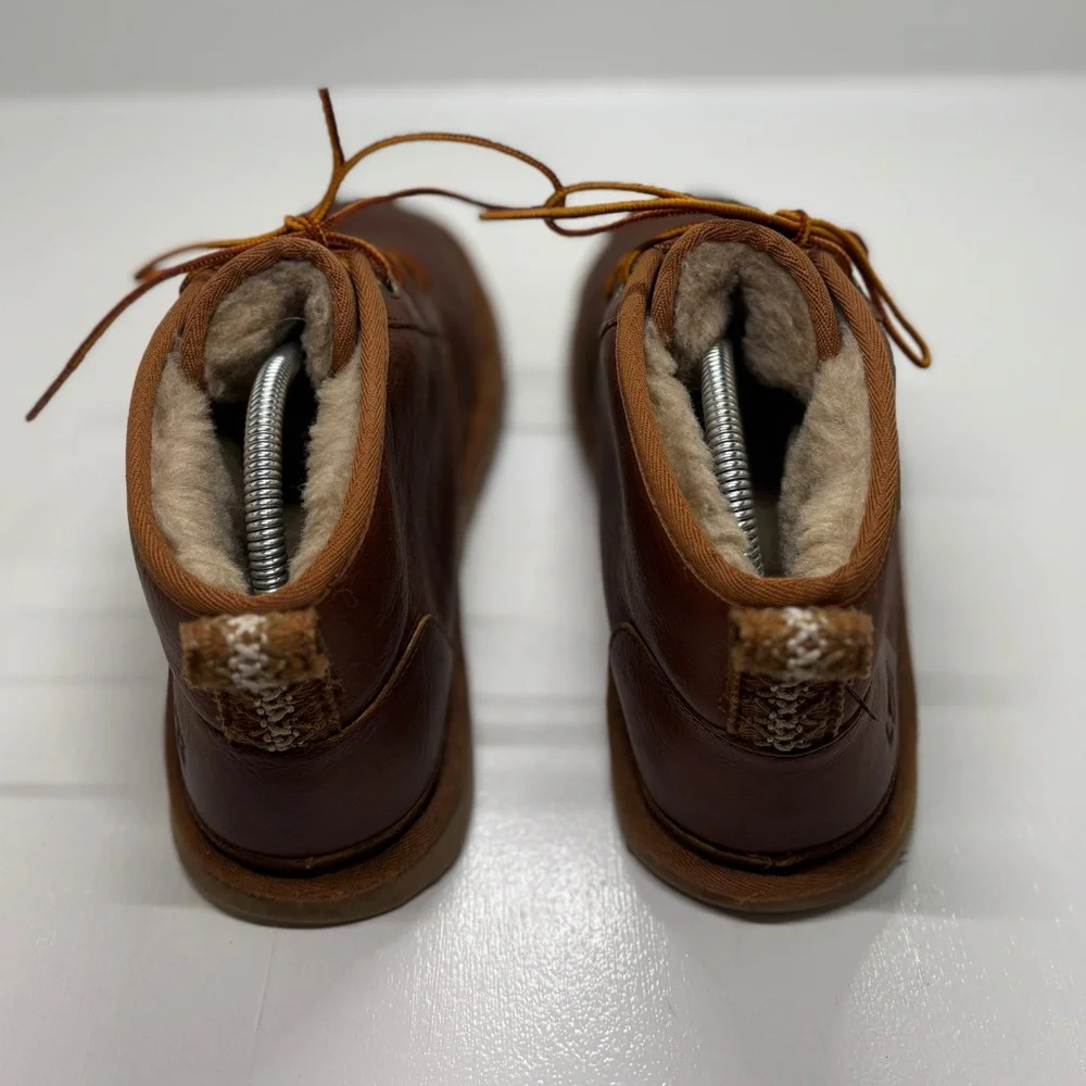 UGG Neumel Men’s 9 Brown Leather Wool Lined Chukka Boots - Picture 6 of 12